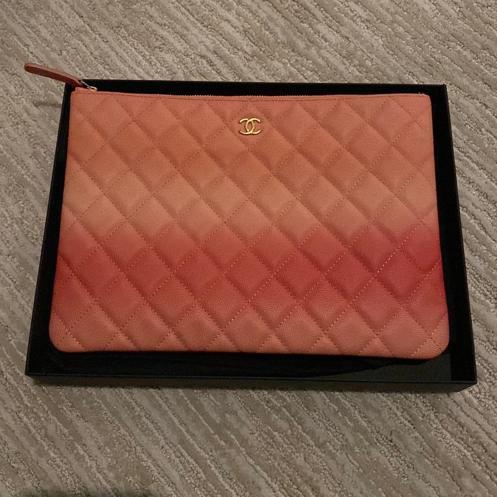 Chanel O Case